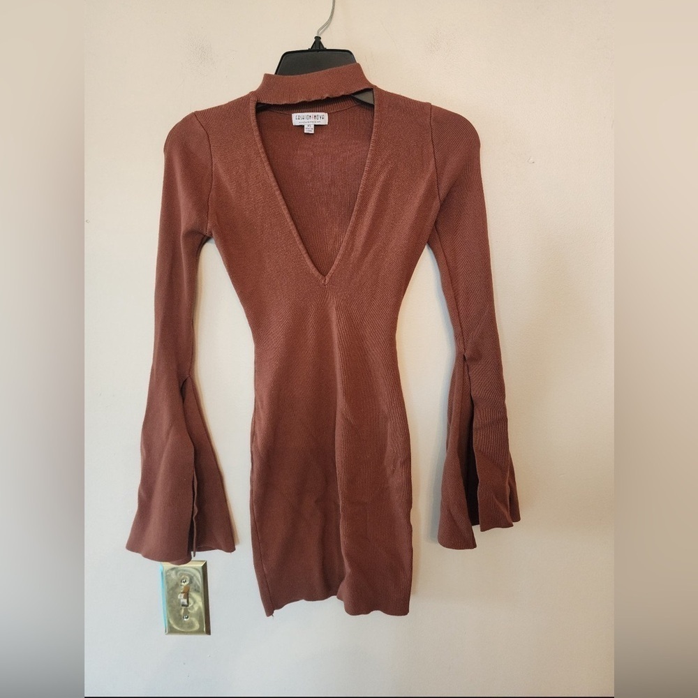Fashion nova brown dress bell long sleeve v neck size xs